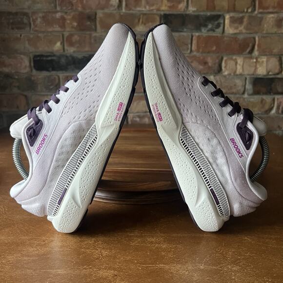 Brooks Adrenaline GTS 24 Supportive Womens 6.5 Purple Running Shoes Sneakers - Picture 8 of 16